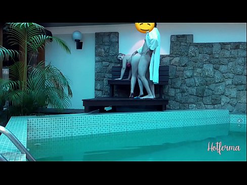 ❤️ Șeful o invită pe menajeră la piscină, dar nu a putut rezista la o partidă fierbinte ❤❌ at ro.hentai-menu.ru ❤